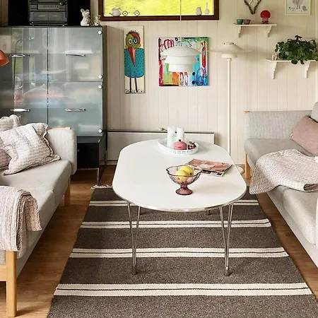 Two-bedroom In 22 *
