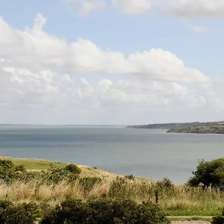 Two-bedroom In 22 Holiday home